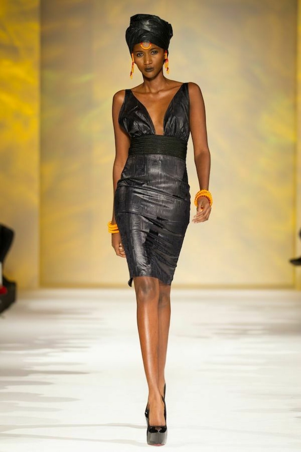 Prêt-À-Poundo: Black Fashion Week Paris - Adama Paris