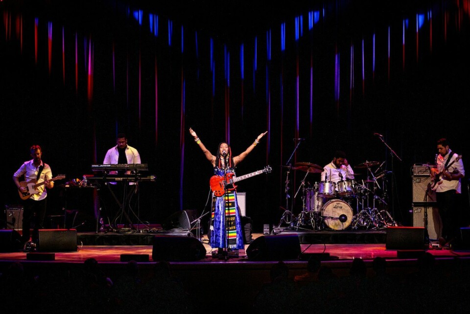 This Is What Fatoumata Diawara's NYC Concert Looked Like