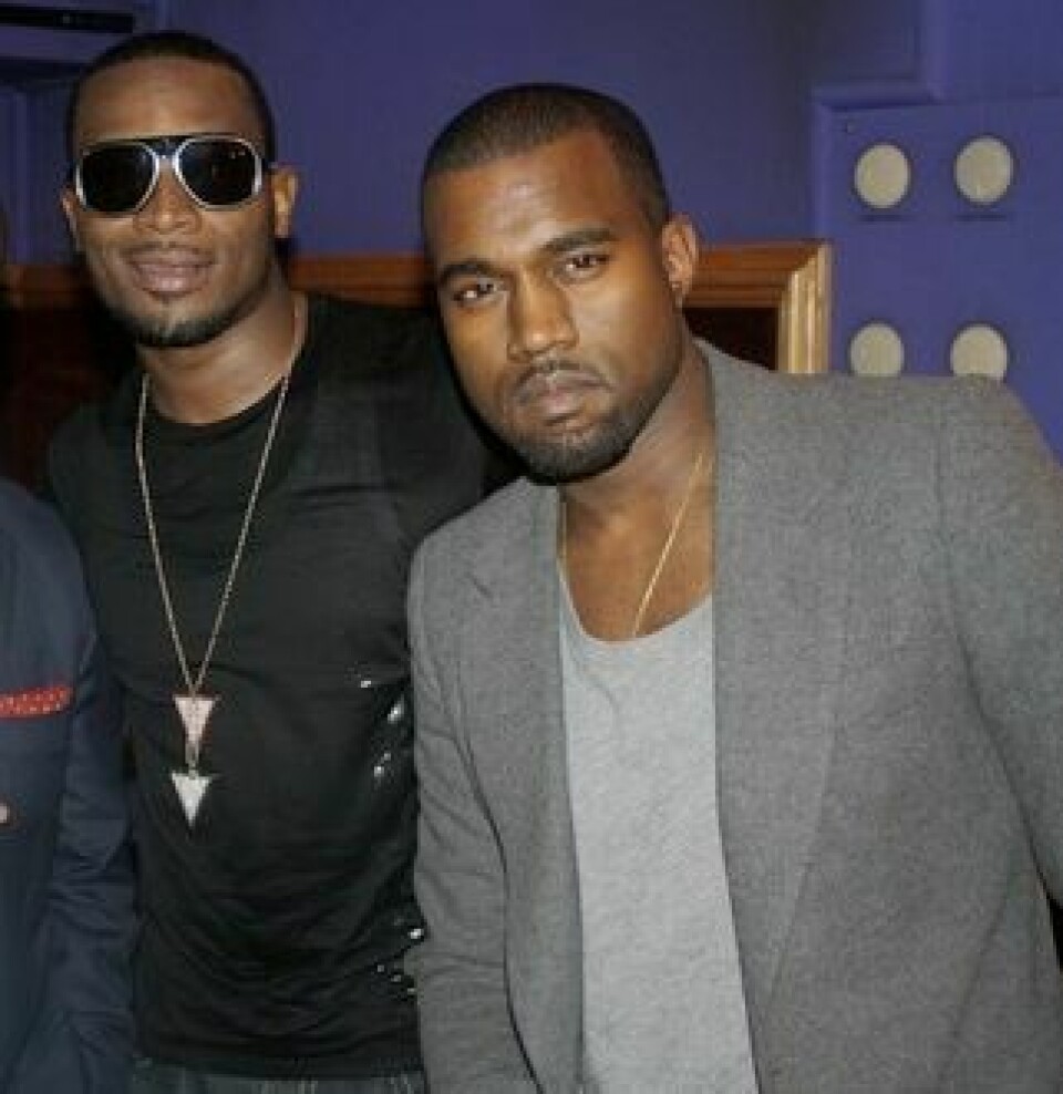 Video: D'Banj Brings Out Kanye West in London Video: D'Banj Brings Out Kanye West in London