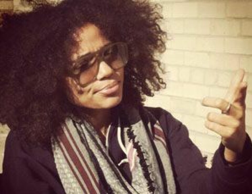 Okayafrica TV: Nneka Speaks Out About #OccupyNigeria Okayafrica TV: Nneka Speaks Out About #OccupyNigeria