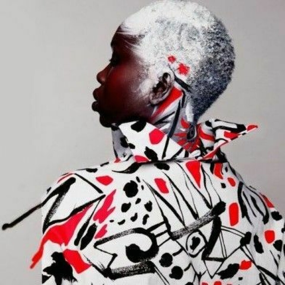 Yaya Deng x Oyster Magazine Yaya Deng x Oyster Magazine