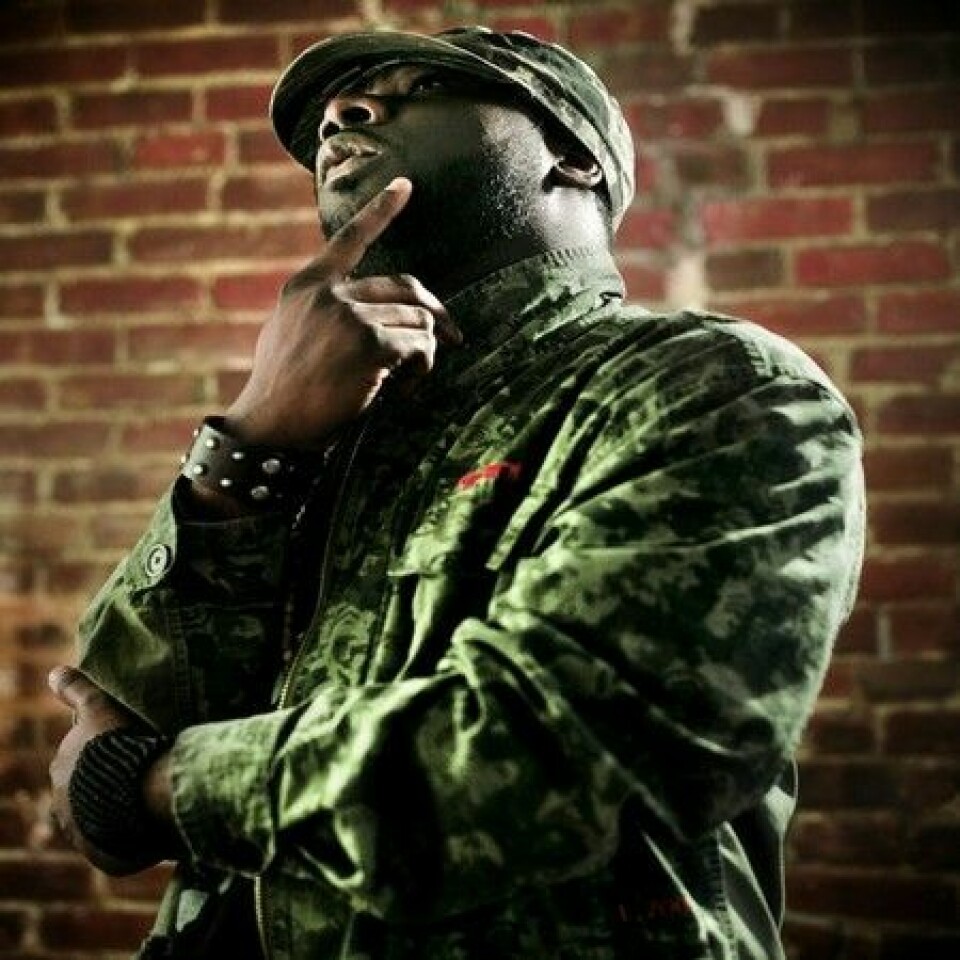 Video: Blitz the Ambassador's Native Sun Video: Blitz the Ambassador's Native Sun
