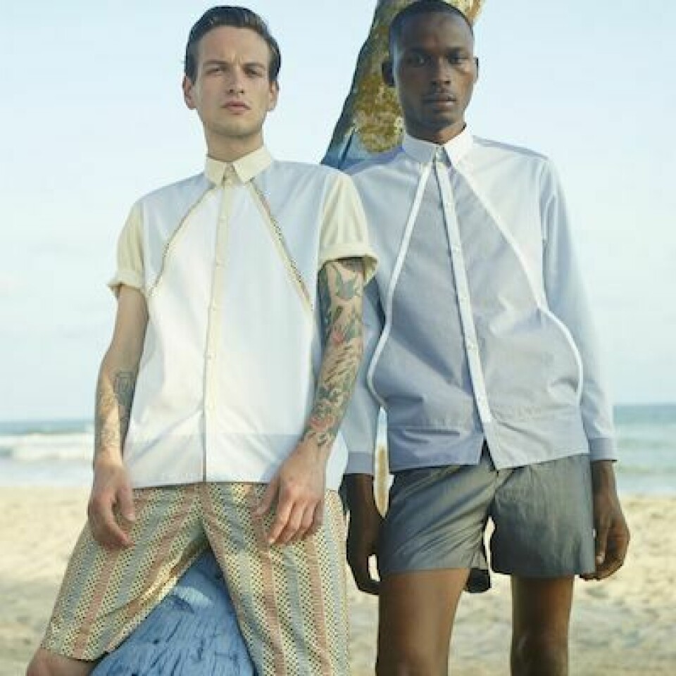 Vibrant Colors And Prints With Laurence Airline Vibrant Colors And Prints With Laurence Airline