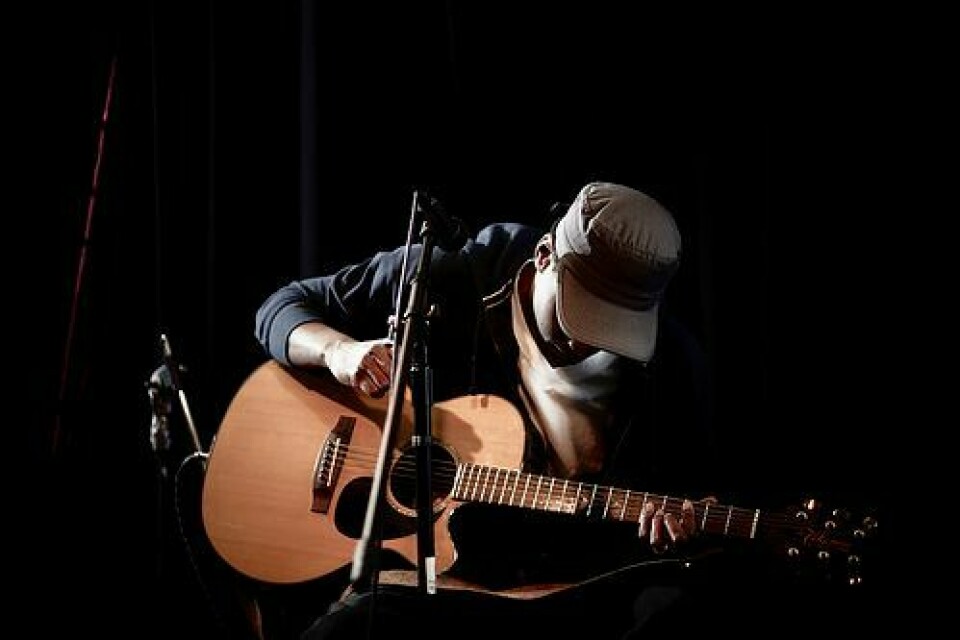 Video: Recording Process of Kae Sun's 'Outside the Barcode' Video: Recording Process of Kae Sun's 'Outside the Barcode'