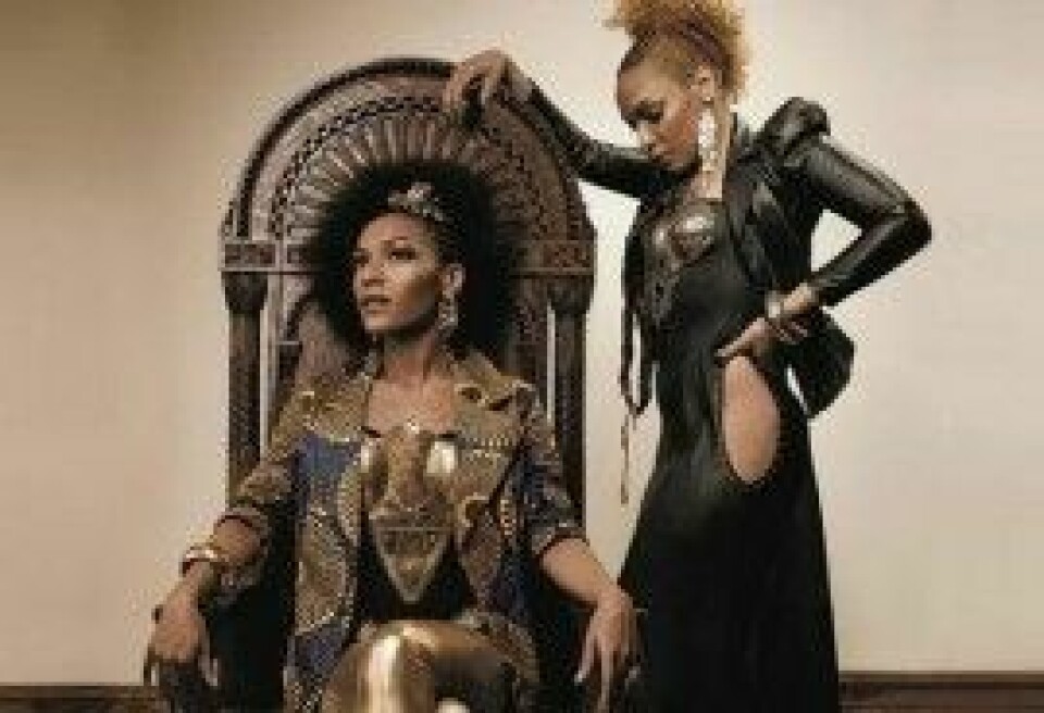 Video: Les Nubians Live at The Shrine in Chicago Video: Les Nubians Live at The Shrine in Chicago
