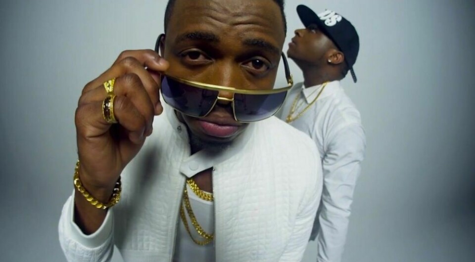Davido Joins Tanzania's Diamond On The 'Number One Remix' Davido Joins Tanzania's Diamond On The 'Number One Remix'