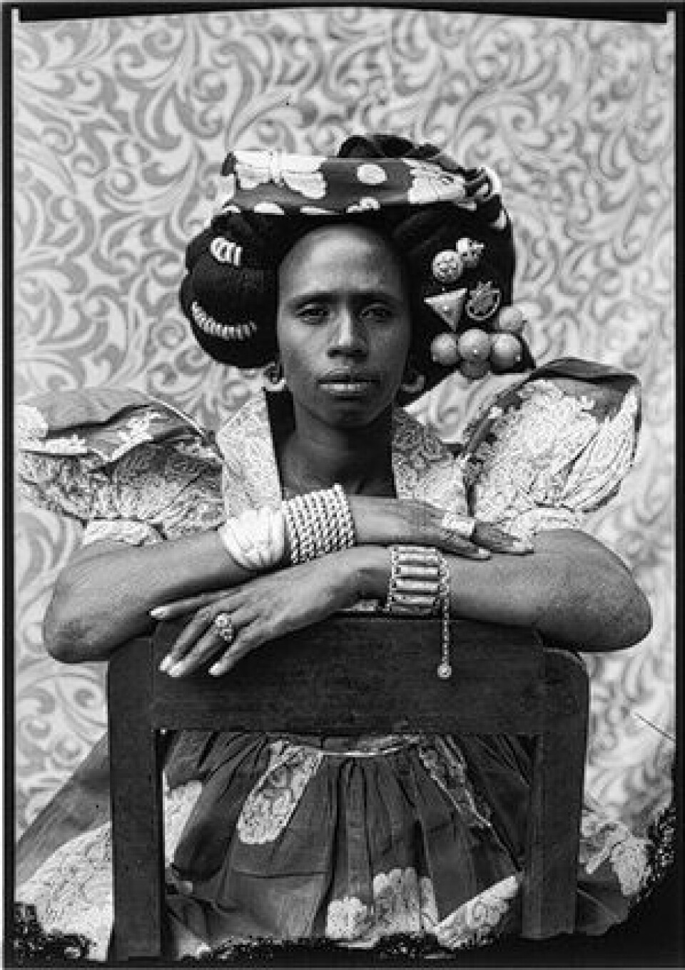 Prêt-À-Poundo: 'Look Of The Day' - Vintage Africa Prêt-À-Poundo: 'Look Of The Day' - Vintage Africa