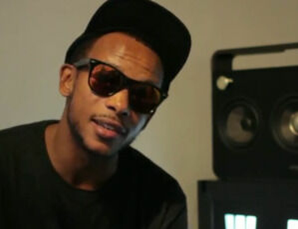 Okayafrica TV: Tabi Bonney in the LES Okayafrica TV: Tabi Bonney in the LES