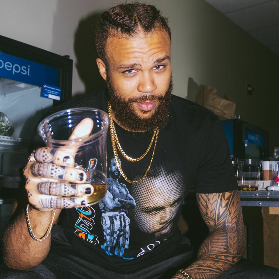New Jidenna Merch for the '85 to Africa' Tour Drops Today Only at the Okay Shop New Jidenna Merch for the '85 to Africa' Tour Drops Today Only at the Okay Shop