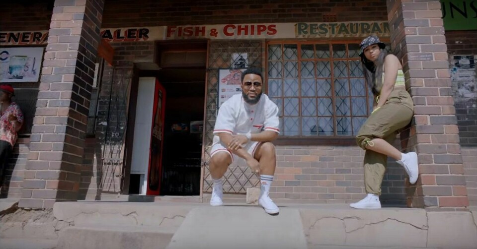 Watch Cassper Nyovest's New Video For 'Gets Getsa 2.0' Watch Cassper Nyovest's New Video For 'Gets Getsa 2.0'