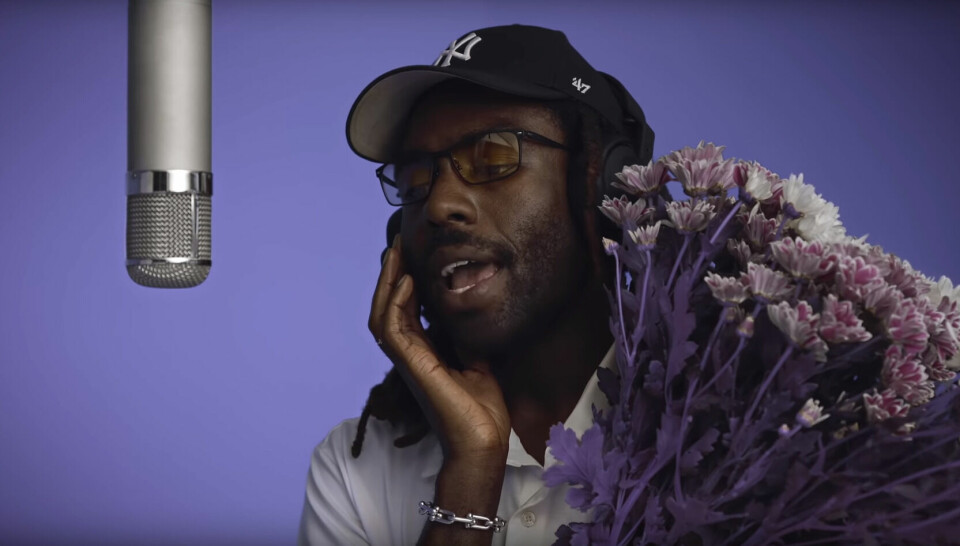 Blood Orange's Performance on A COLORS SHOW Is Dripping in Melancholy and Purple Flowers Blood Orange's Performance on A COLORS SHOW Is Dripping in Melancholy and Purple Flowers