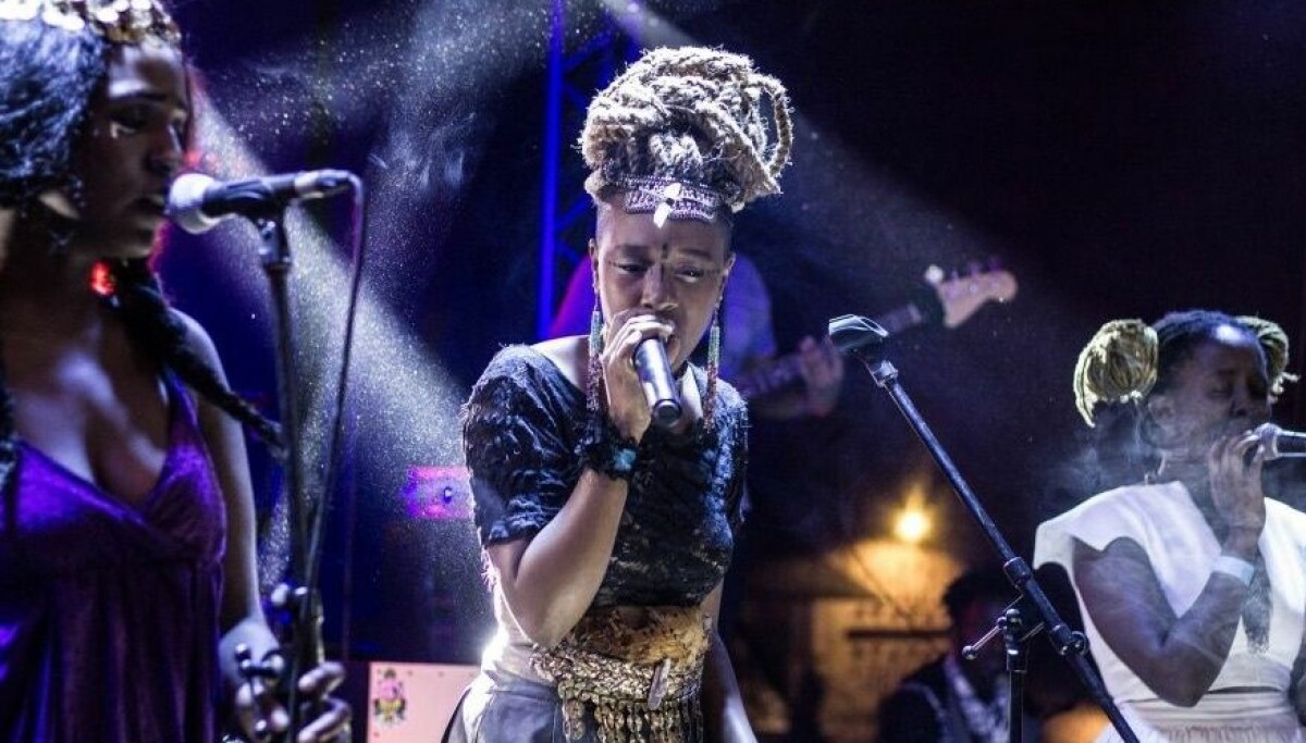 Akeyo Op-Ed: Why Is the Kenyan Music Industry So Behind? | OkayAfrica