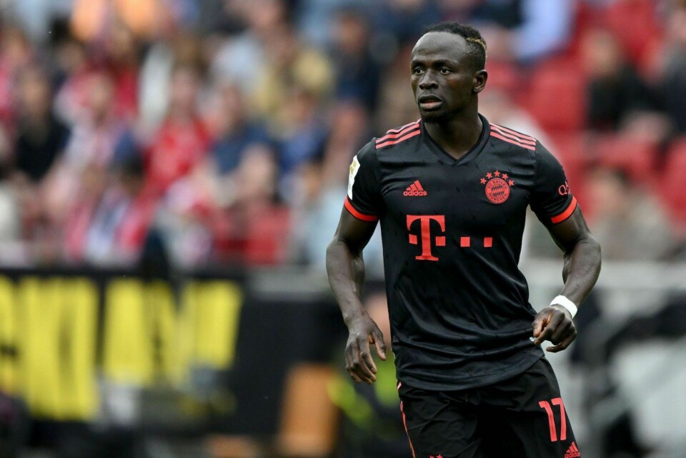 Sadio Mane of Bayern Muenchen Looks on during the Bundesliga match between 1. FSV Mainz 05 and FC Bayern München at MEWA Arena on April 22, 2023 in Mainz, Germany. Sadio Mane of Bayern Muenchen Looks on during the Bundesliga match between 1. FSV Mainz 05 and FC Bayern München at MEWA Arena on April 22, 2023 in Mainz, Germany.