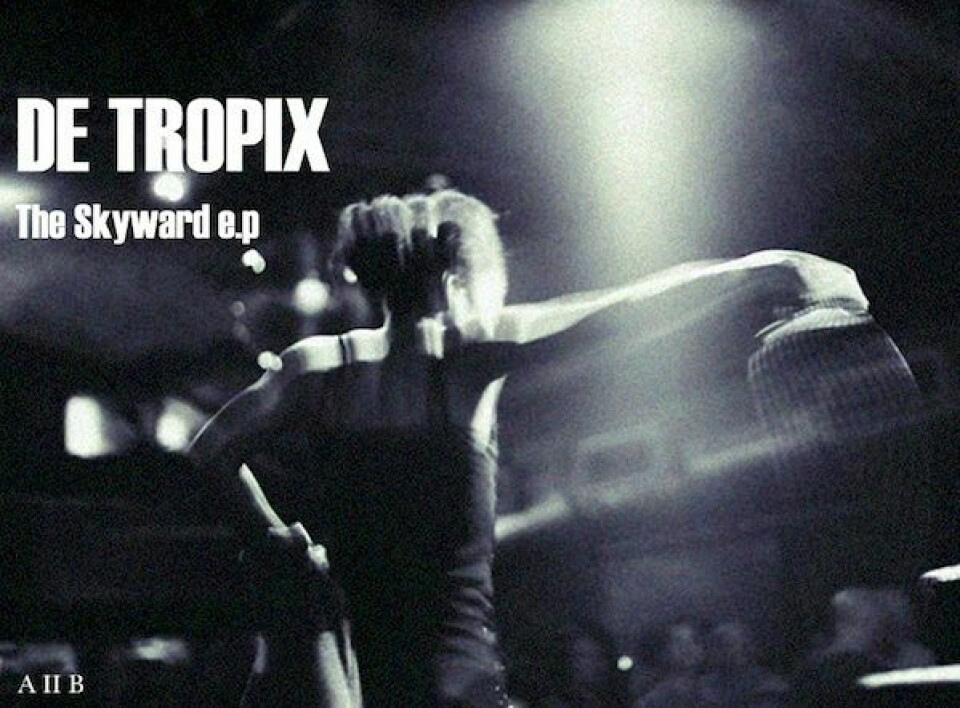 LargeUp Premiere: De Tropix x Afrikan Boy 'All The Dots' LargeUp Premiere: De Tropix x Afrikan Boy 'All The Dots'