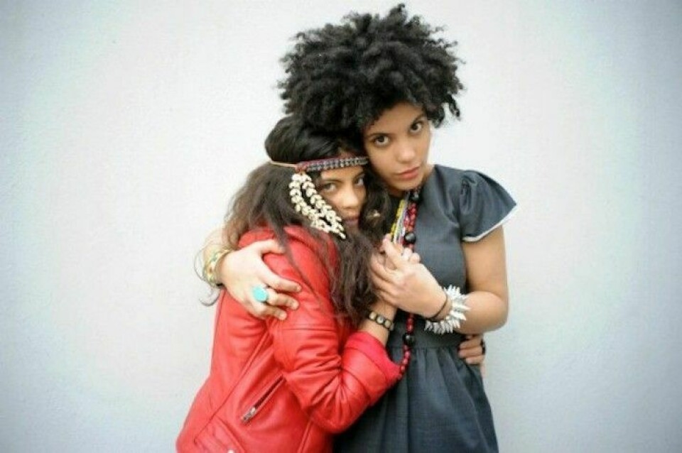 Stream Yoruba Doom Soul Sisters Ibeyi's New Single 'Mama Says' Stream Yoruba Doom Soul Sisters Ibeyi's New Single 'Mama Says'