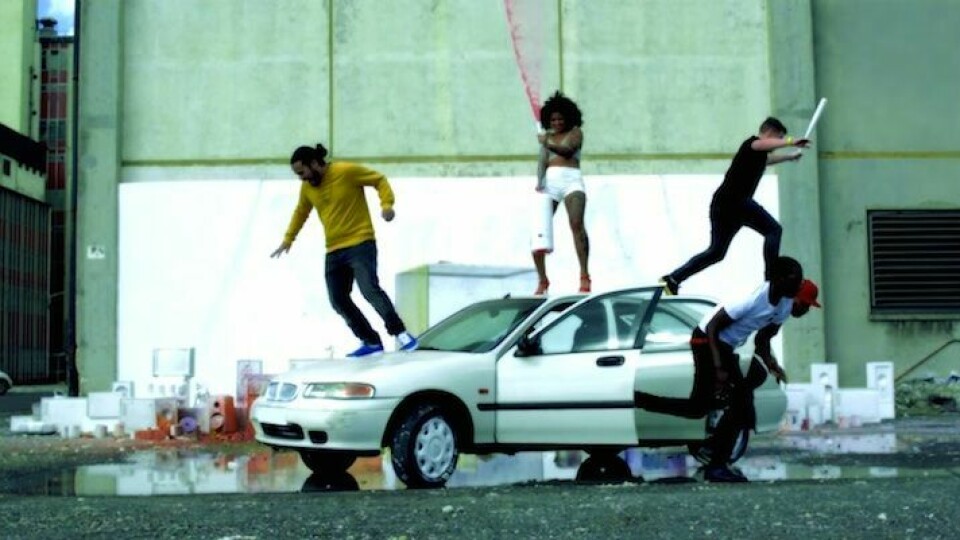 Buraka Som Sistema Go 'Stoopid' In New Video + Riot's Free EP 'Zouk Weapons Vol. 1' Buraka Som Sistema Go 'Stoopid' In New Video + Riot's Free EP 'Zouk Weapons Vol. 1'