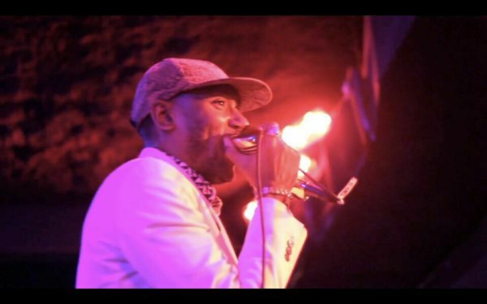 Video: Yasiin Bey x Fela Kuti 'Water No Get Enemy / New World Water' Video: Yasiin Bey x Fela Kuti 'Water No Get Enemy / New World Water'