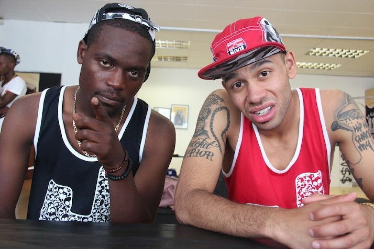 Stop judging others' tattoos, image size:1200x800